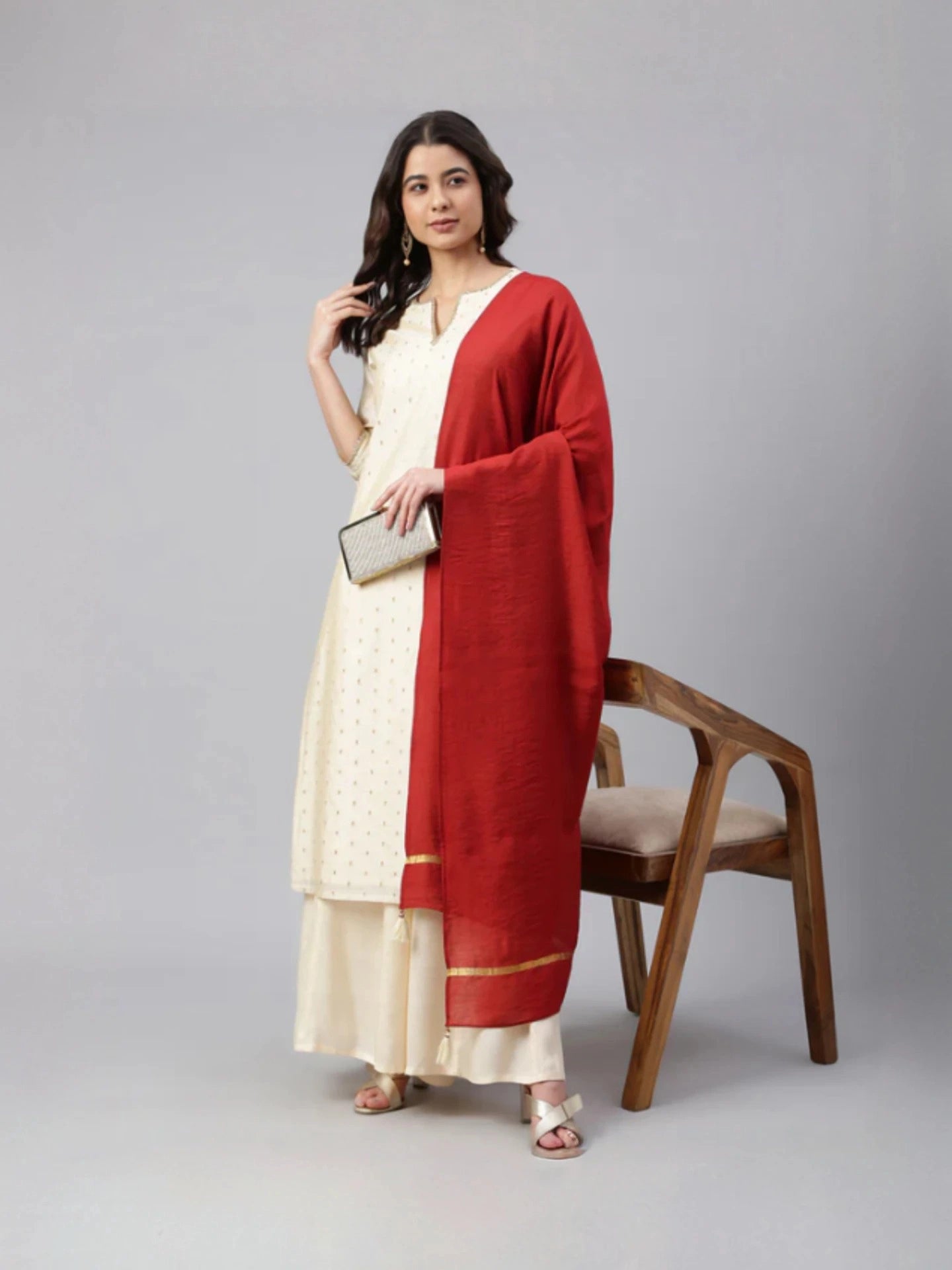 Beige Bahaar