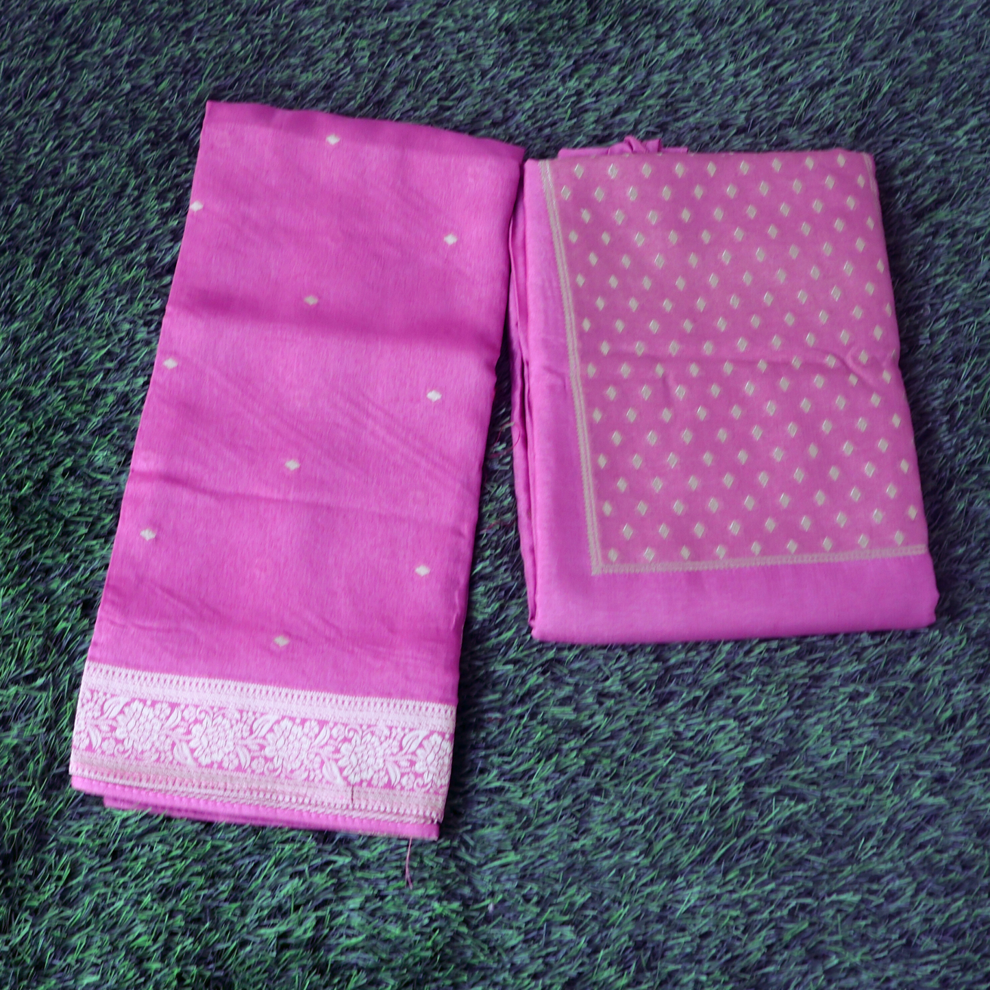 Banarasi Loomlight