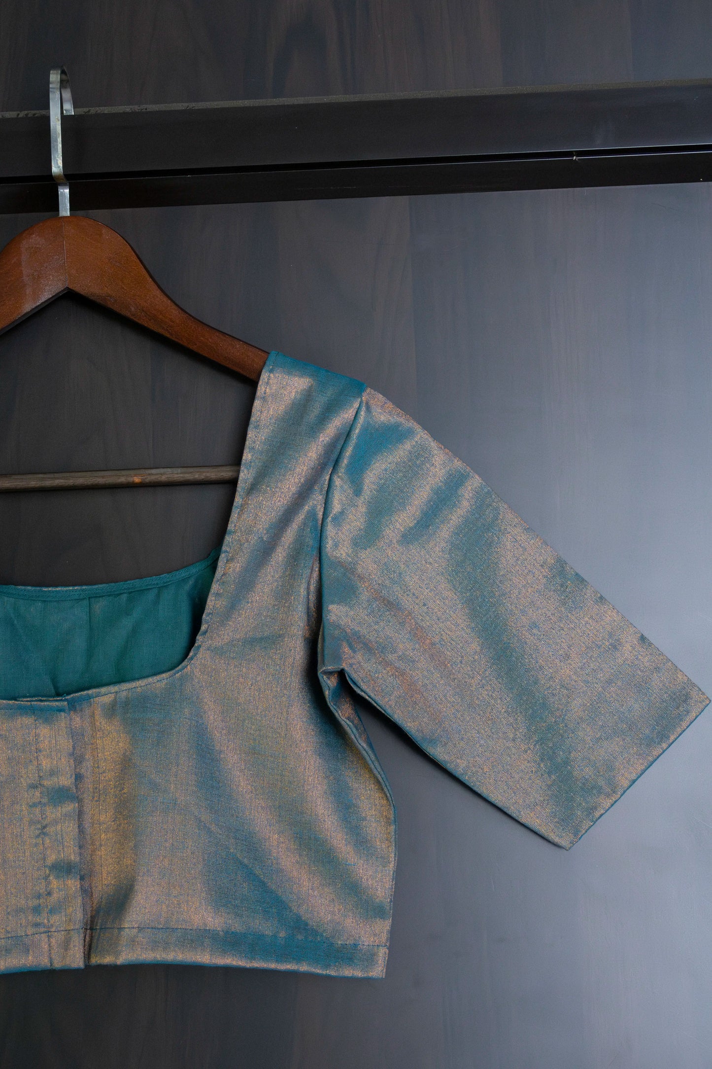 Peacock Aura