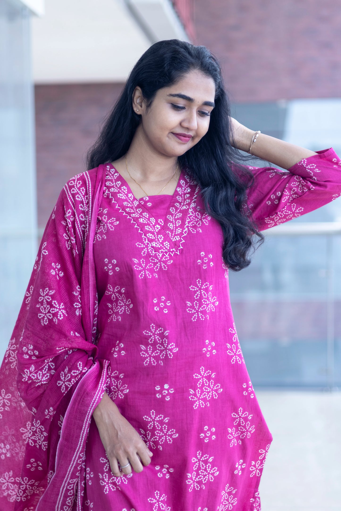 Bandhani Muse