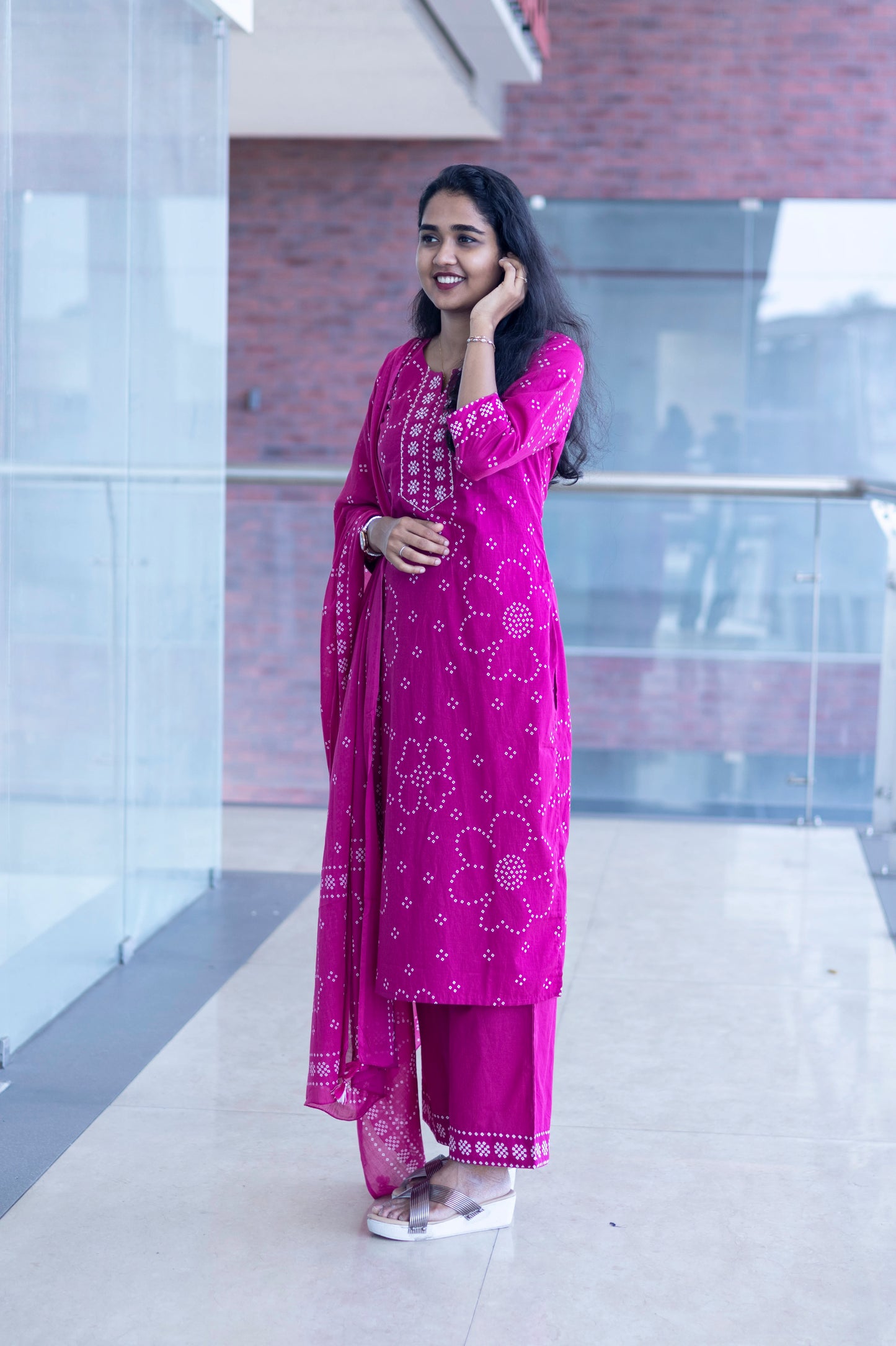 Fuchsia Flow