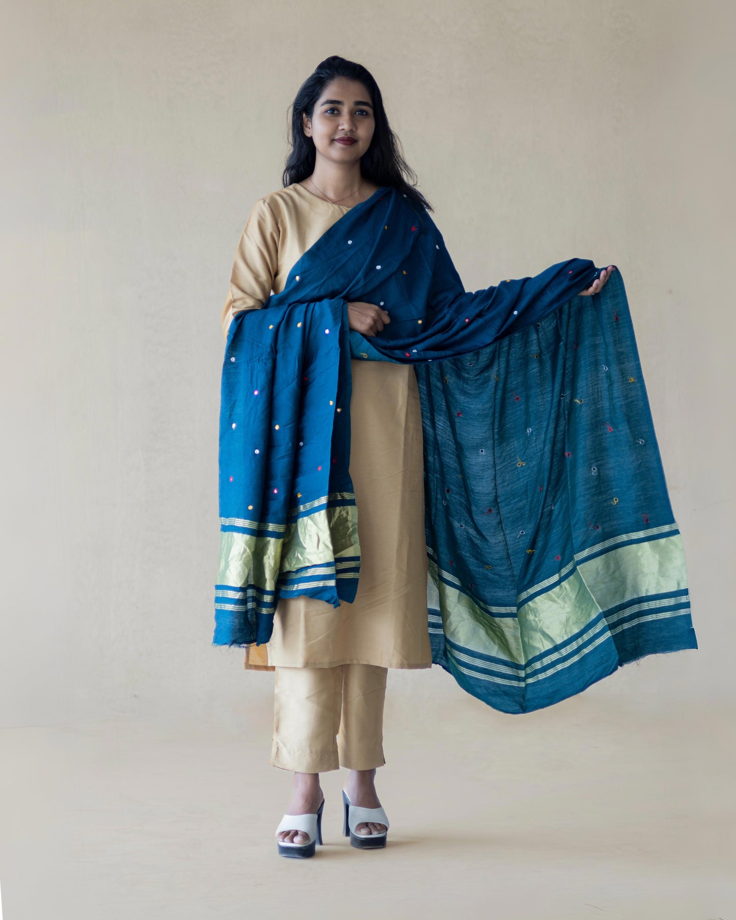Lagdi Patta Splendor