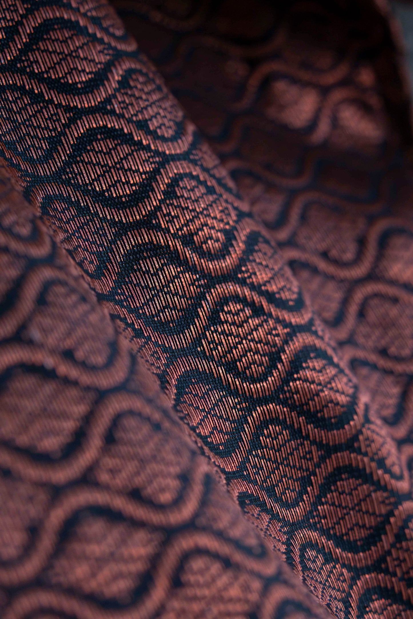 Bronze Ripple Glow