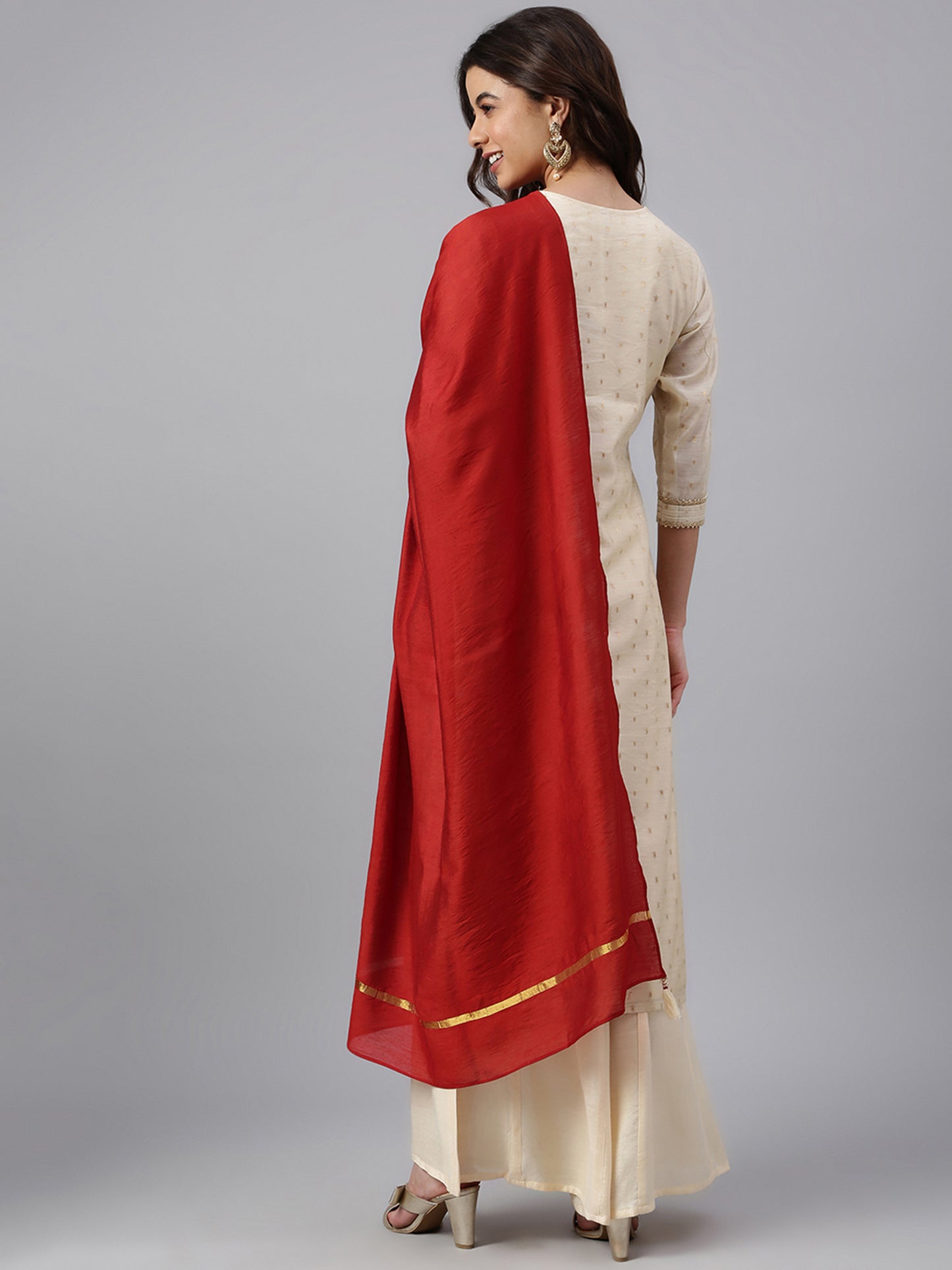 Beige Bahaar