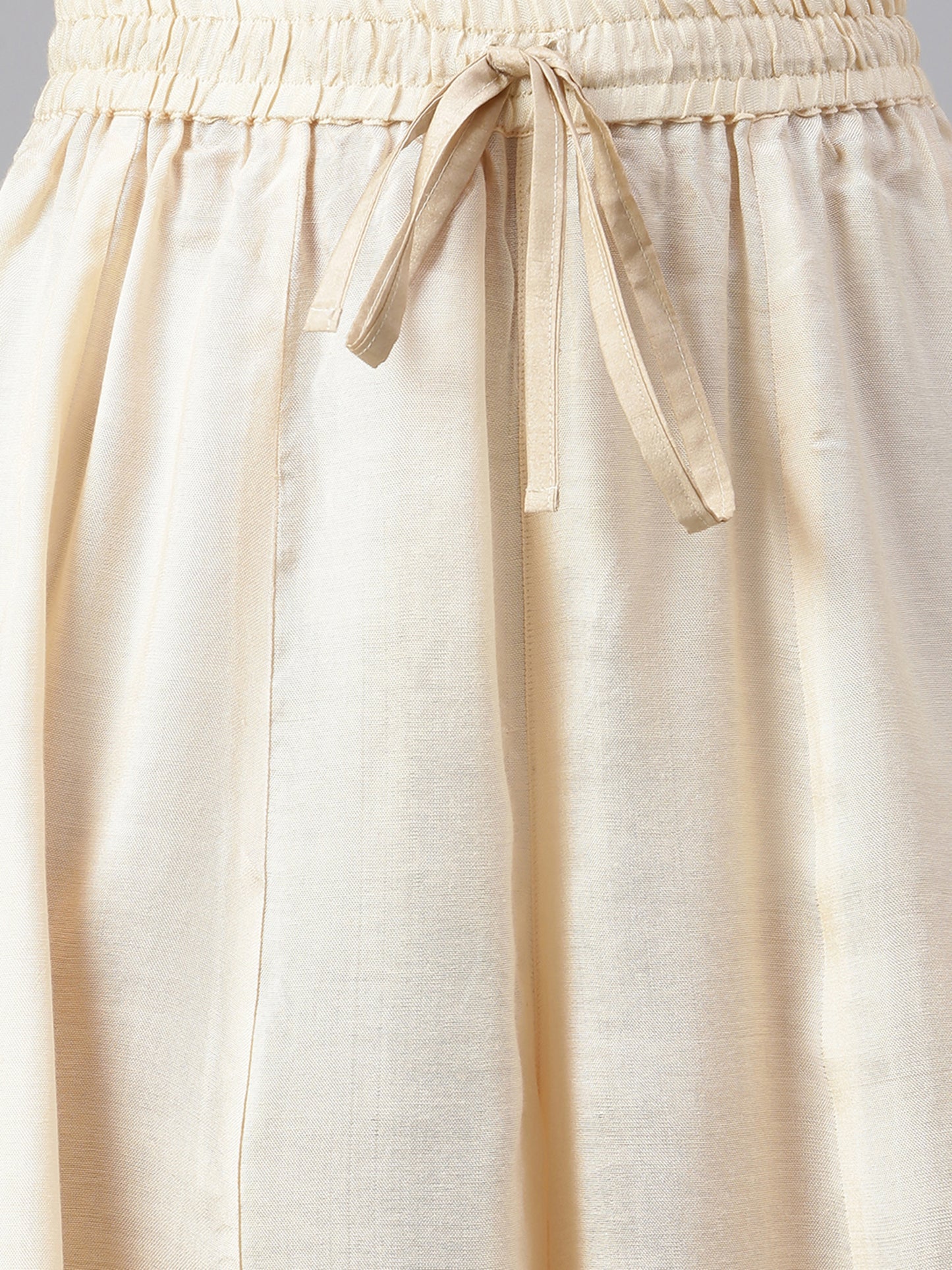 Beige Bahaar