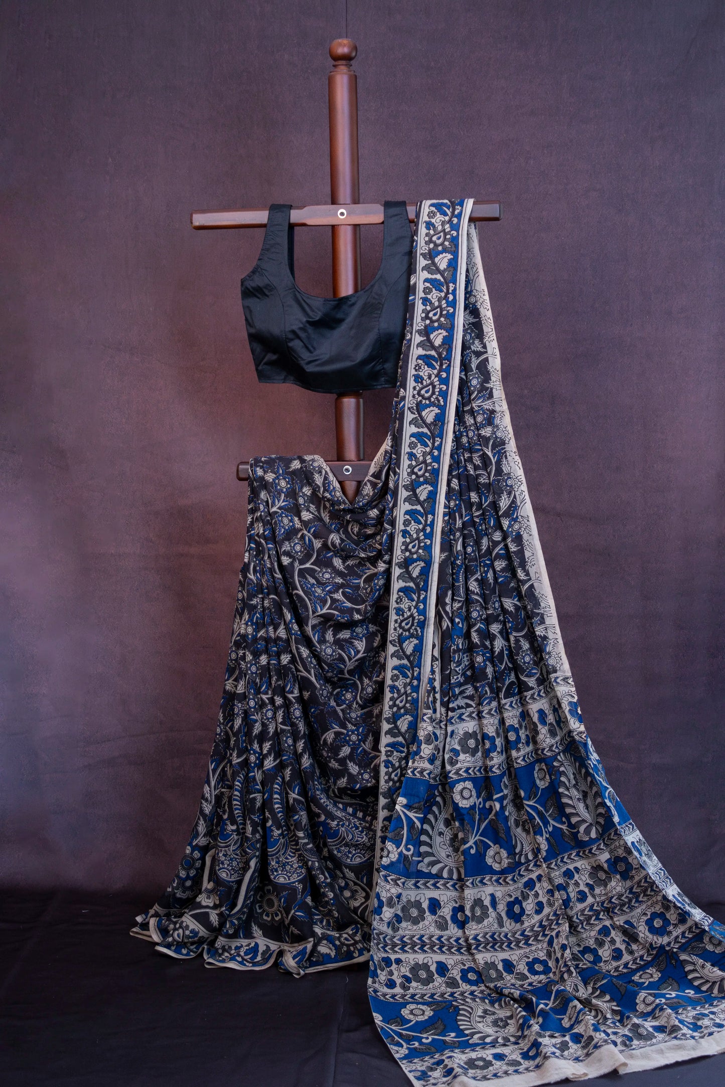 Dark Drape Diaries