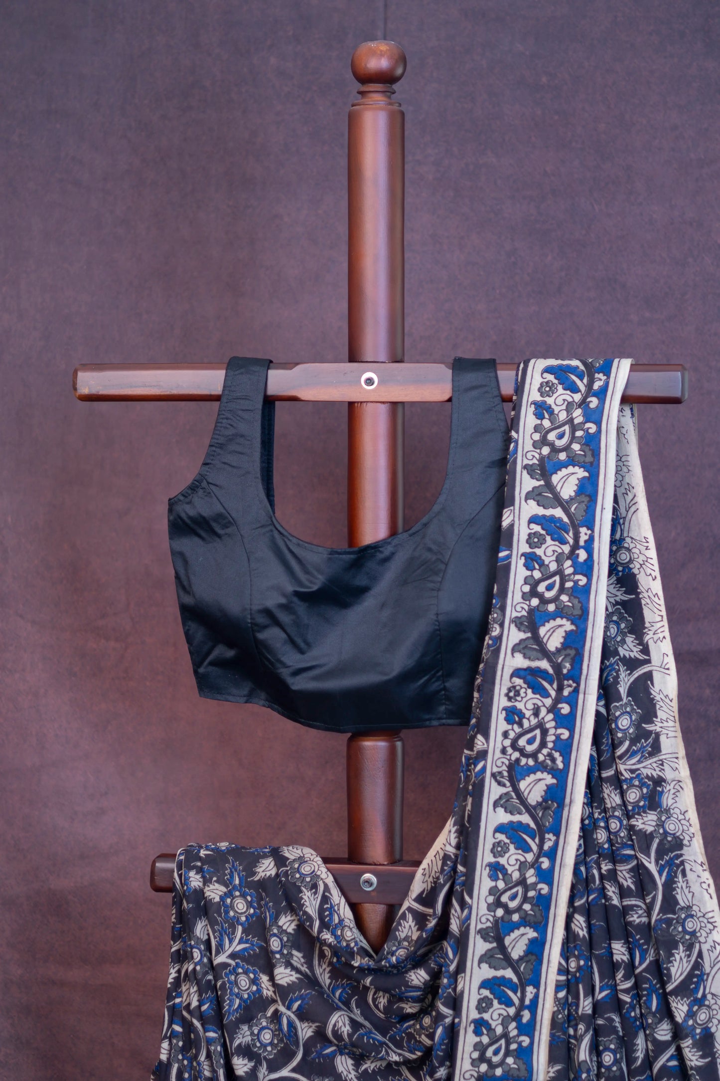Dark Drape Diaries