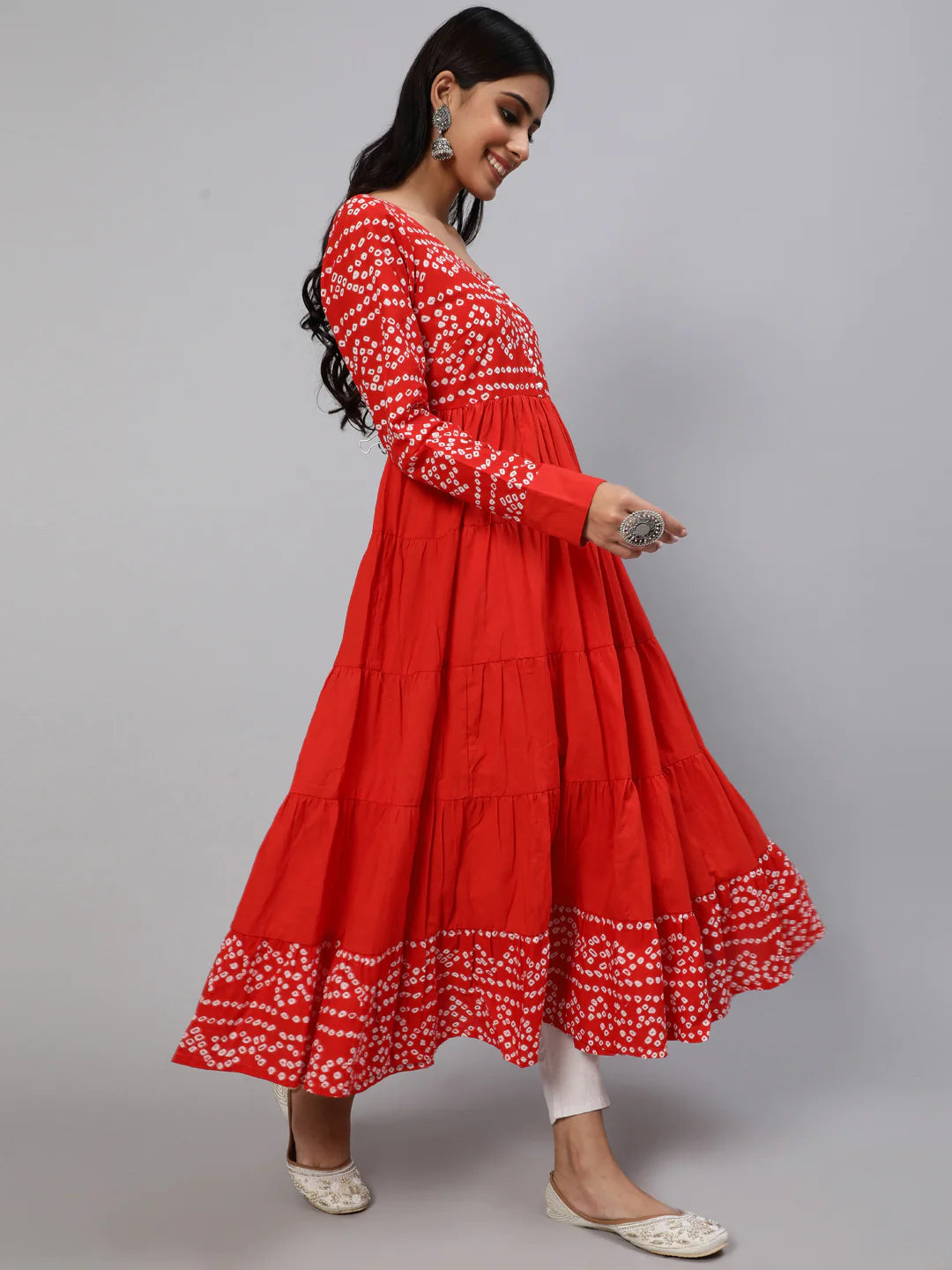 Taru Bandhani