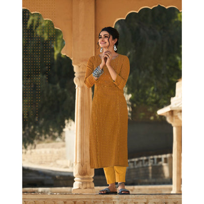 Hand Weaved Designer Round Neck Kurti with Pant