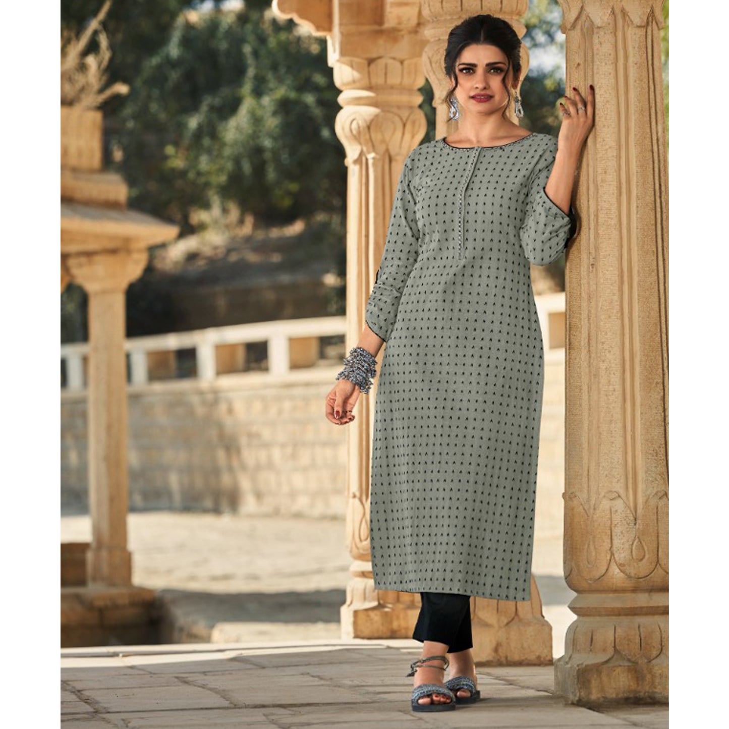 Hand Weaved Designer Round Neck Kurti with Pant