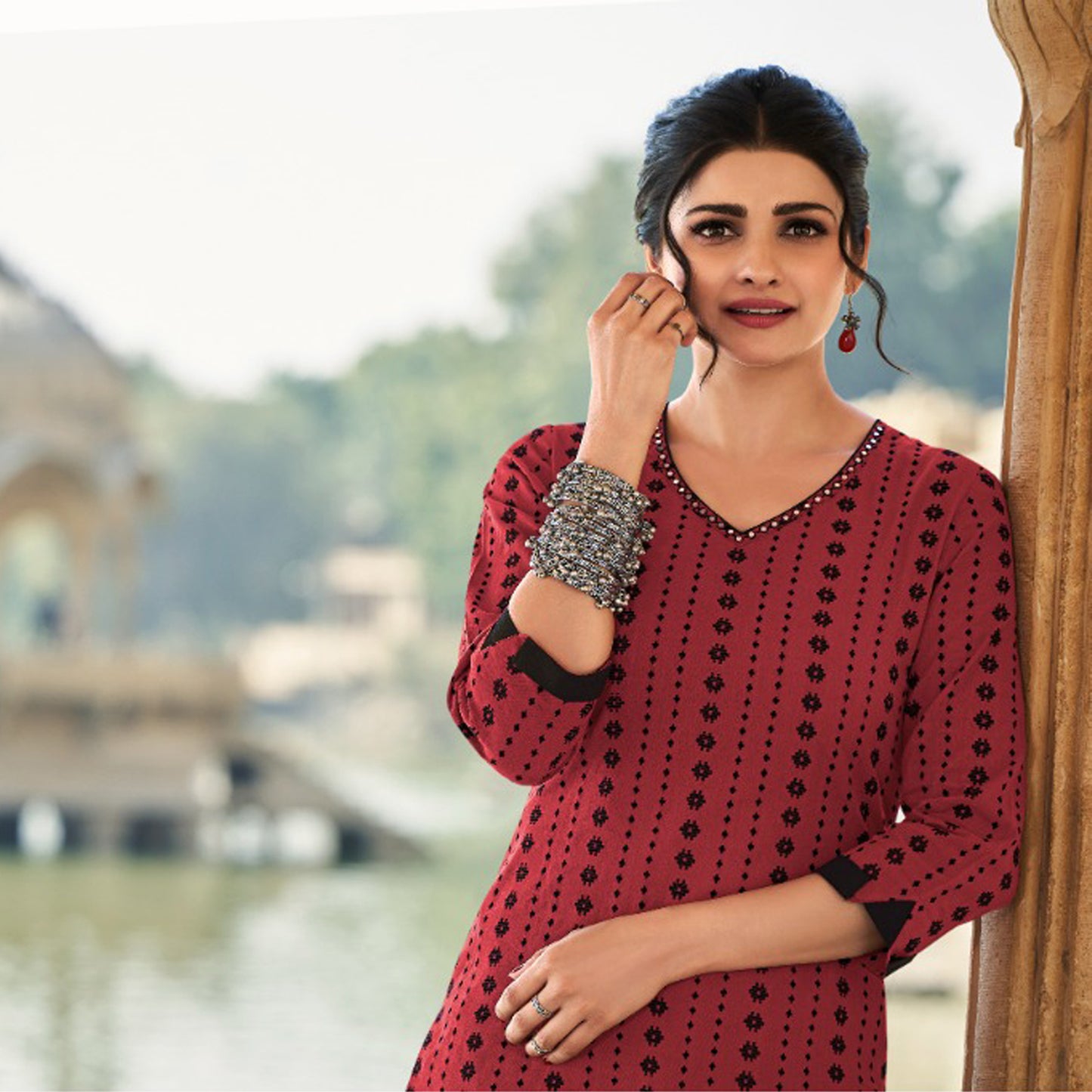 Hand Weaved Designer Round Neck Kurti with Pant