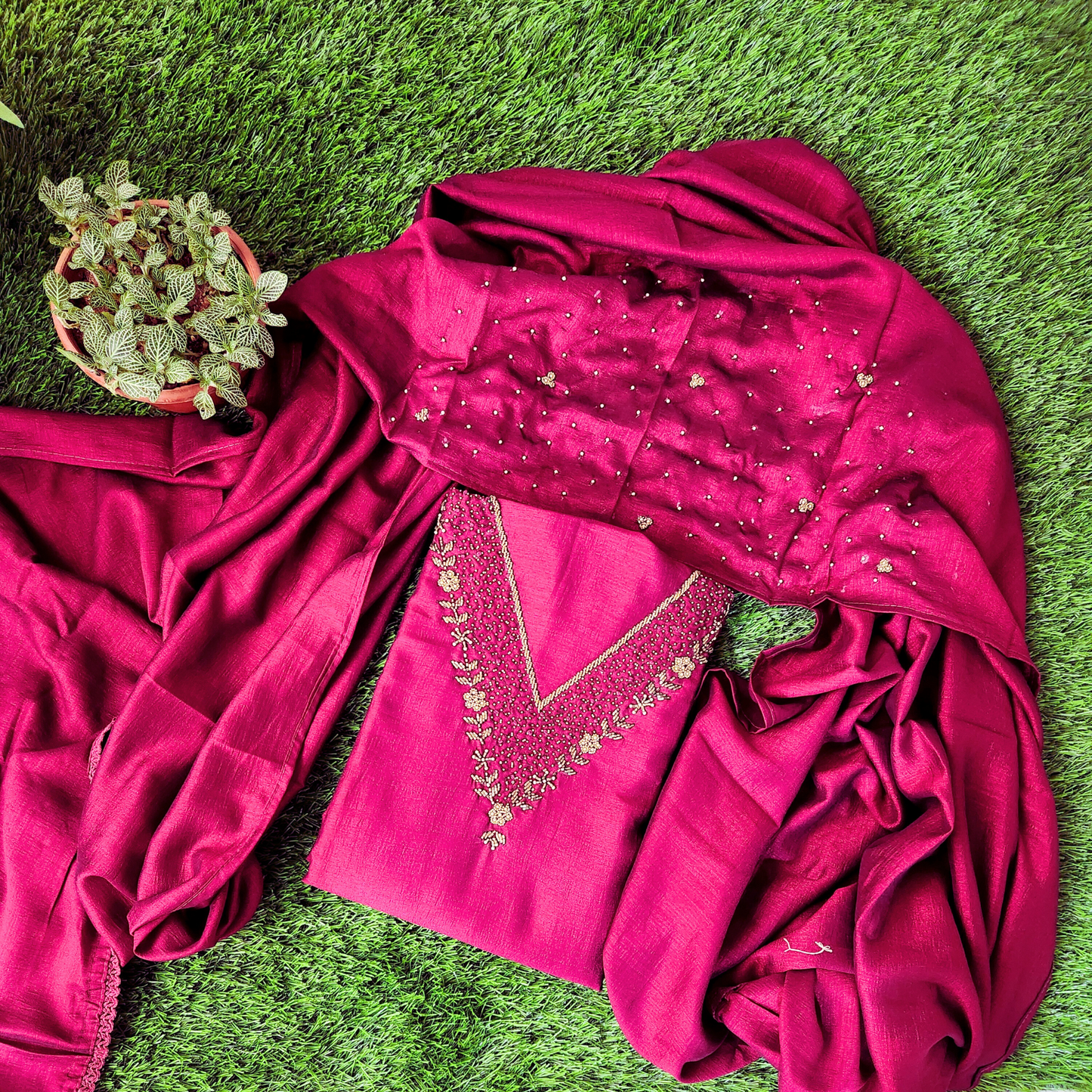 Vichitra Silk With Cut Dhana Work Salwar Set