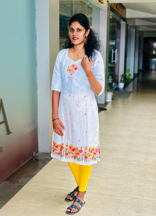 Floral Thread Work Slitted Cotton Kurta