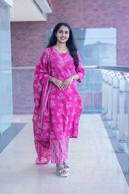 Bandhani Muse