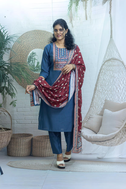 Zehra Azul