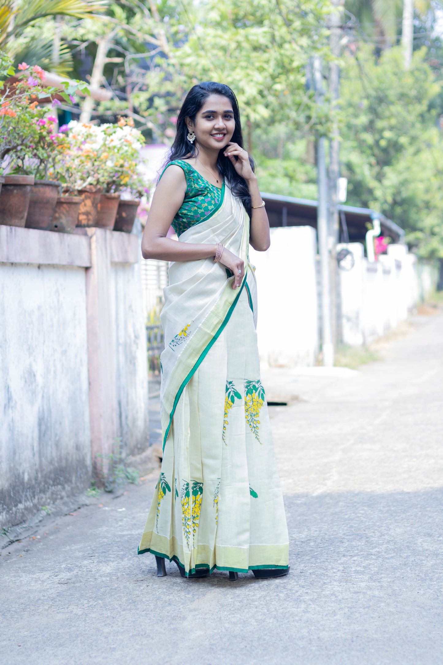 Golden Tissue Kanikonna Print Dhavani Set