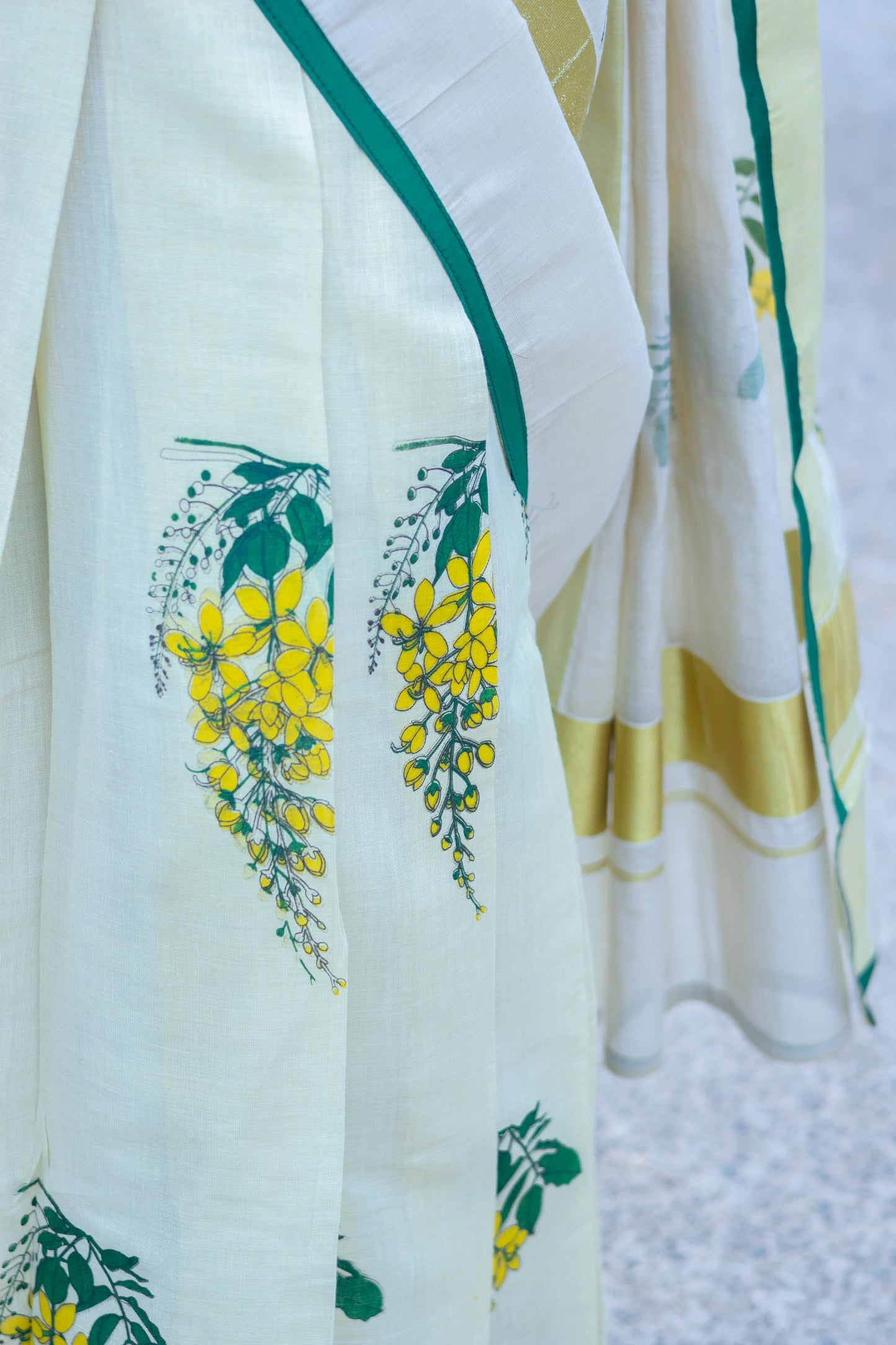 Golden Tissue Kanikonna Print Dhavani Set