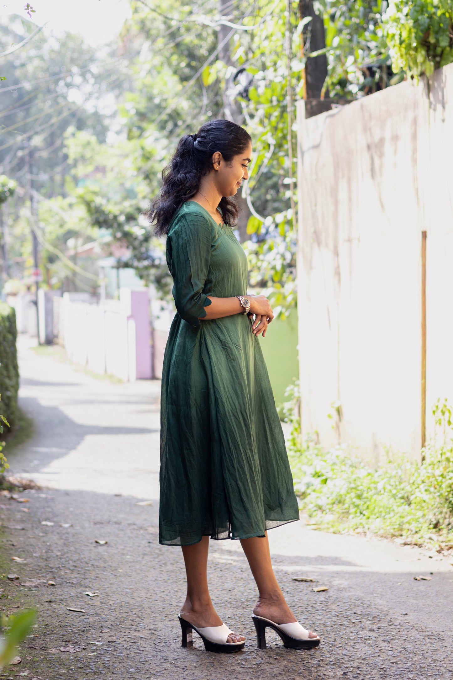 Scallop Neck Double Shade  Chanderi Kurta Green