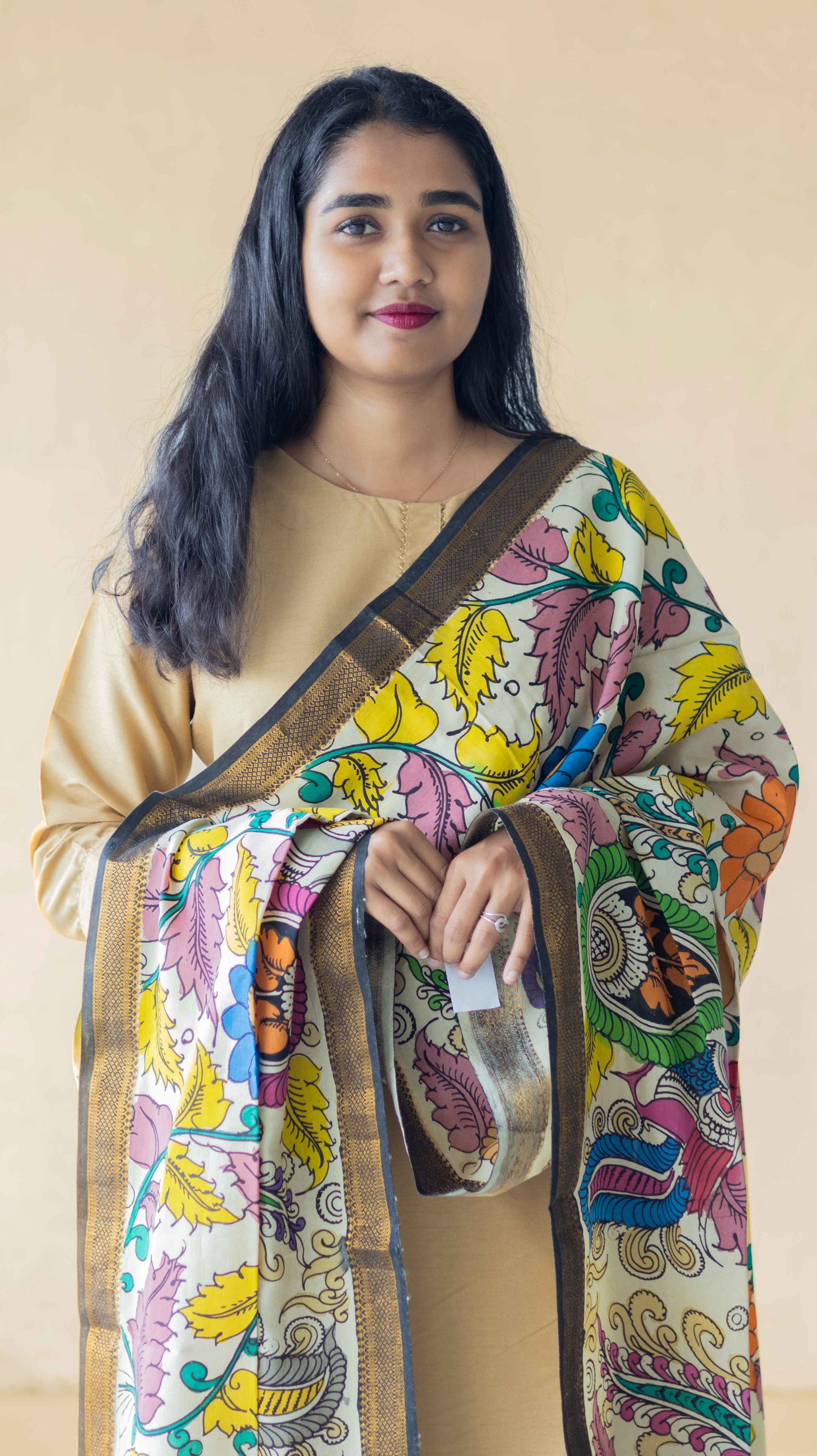 White - Srikalahasti Handpainted Cotton Kalamkari Dupatta