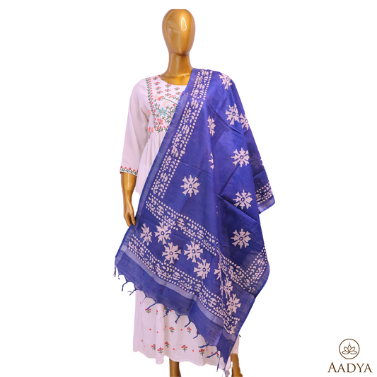 Dupatta With Batik Print