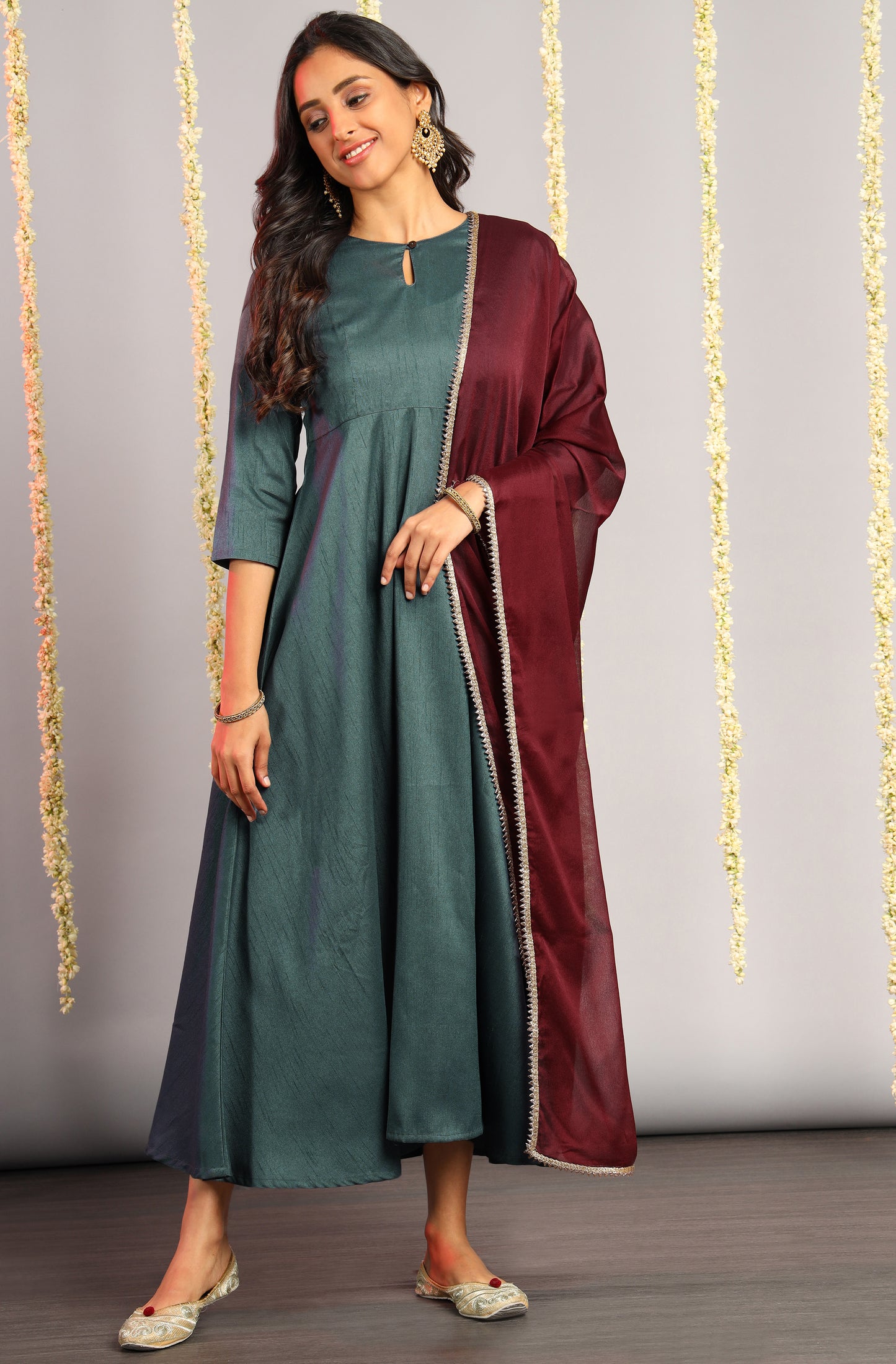 Grey Poly Silk Solid Kurta with Dupatta