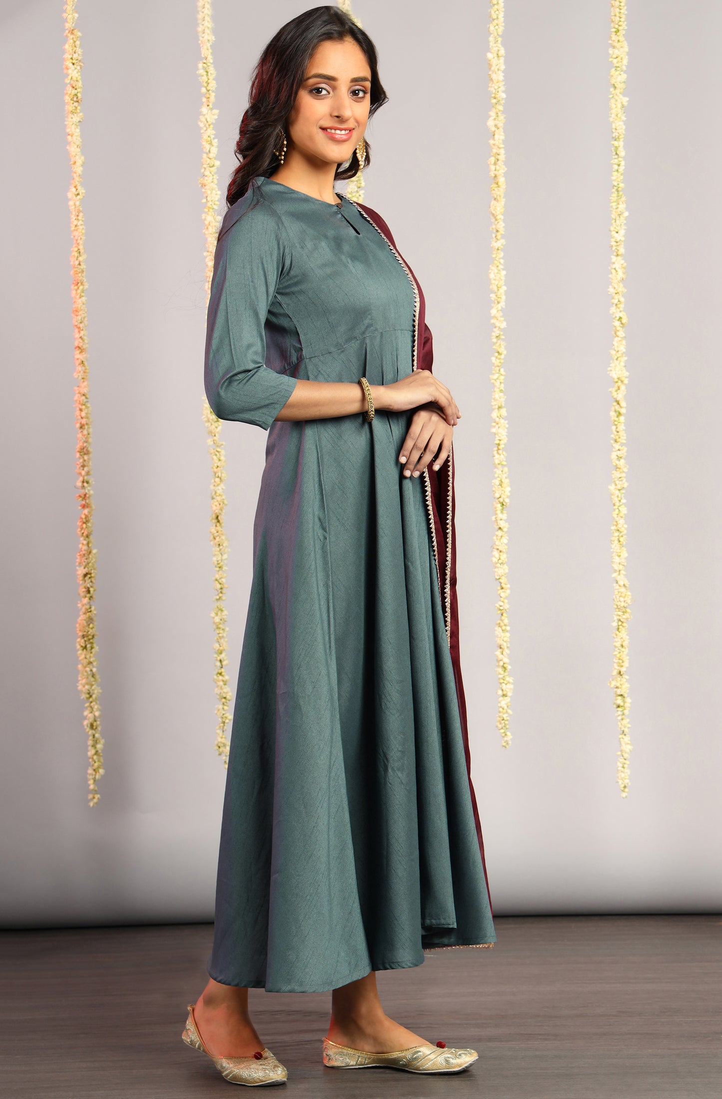 Grey Poly Silk Solid Kurta with Dupatta