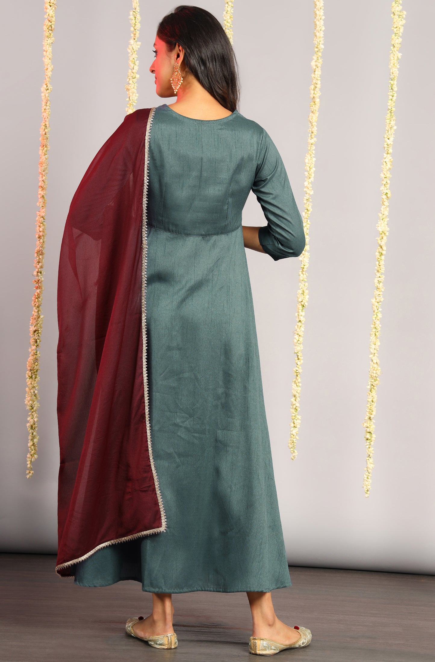 Grey Poly Silk Solid Kurta with Dupatta