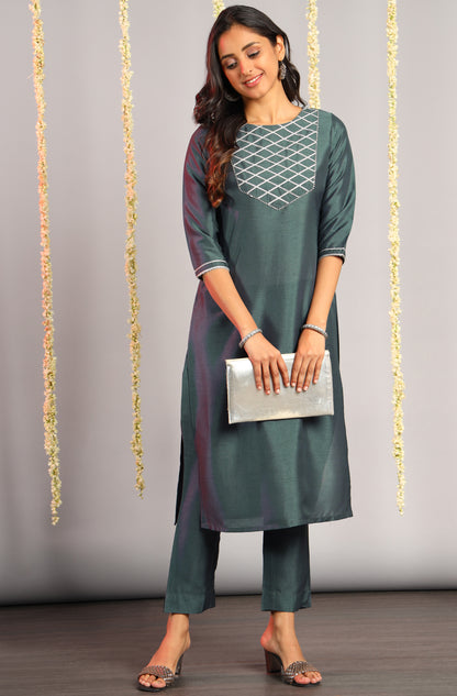 Grey Poly Silk Solid Kurta with Pant