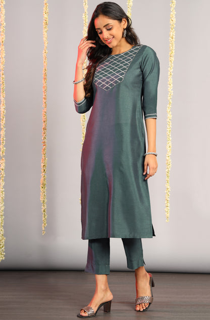 Grey Poly Silk Solid Kurta with Pant