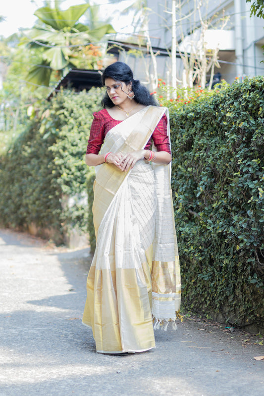 Golden Kasavu  HandLoom Saree