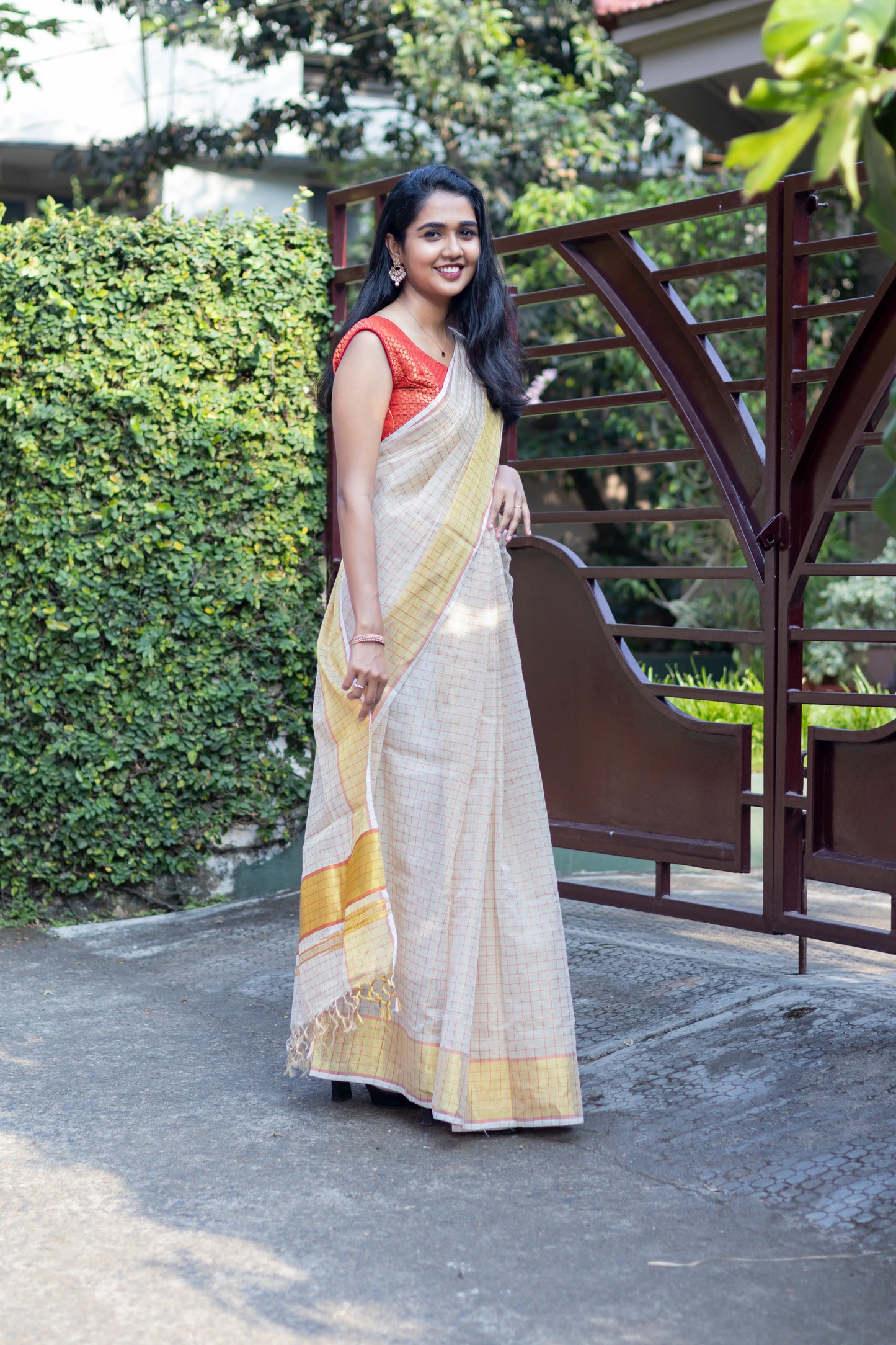 Copper Check Model Handloom Saree